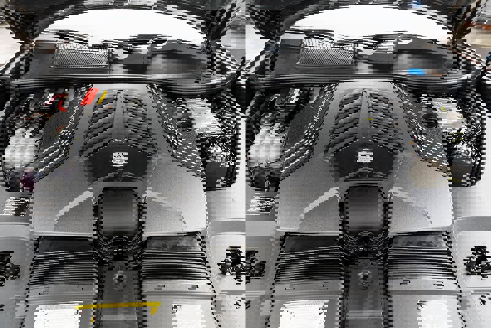 Used 2022 Lamborghini Urus image 63