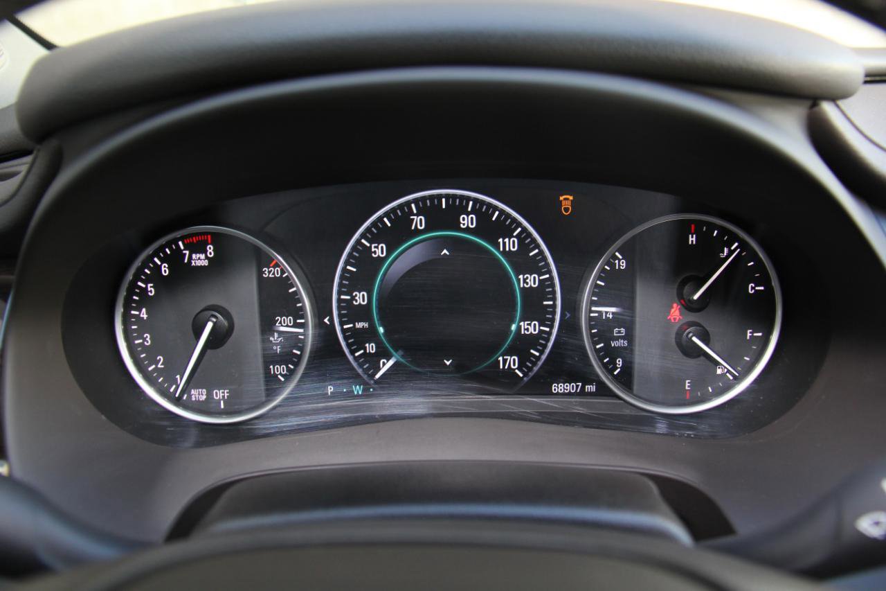 Used 2018 Buick LaCrosse Premium image 15