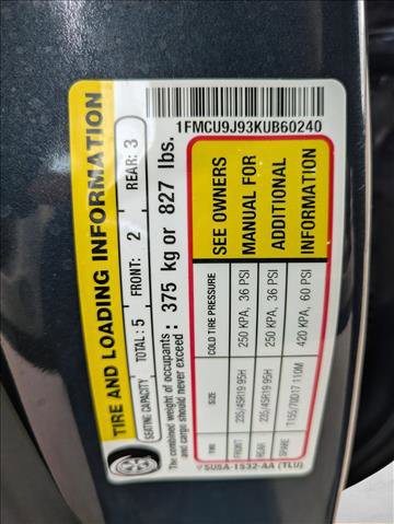 Used 2019 Ford Escape Titanium image 24