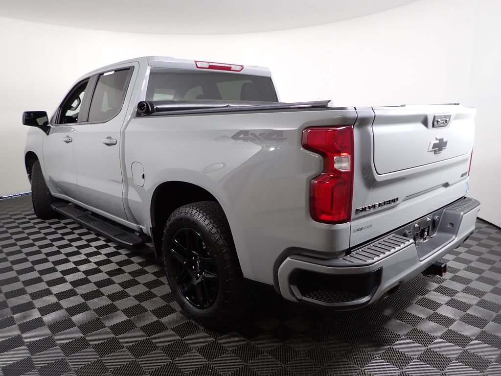 Used 2024 Chevrolet Silverado 1500 RST w/ Z71 Off-Road Package AWD/4WD image 12