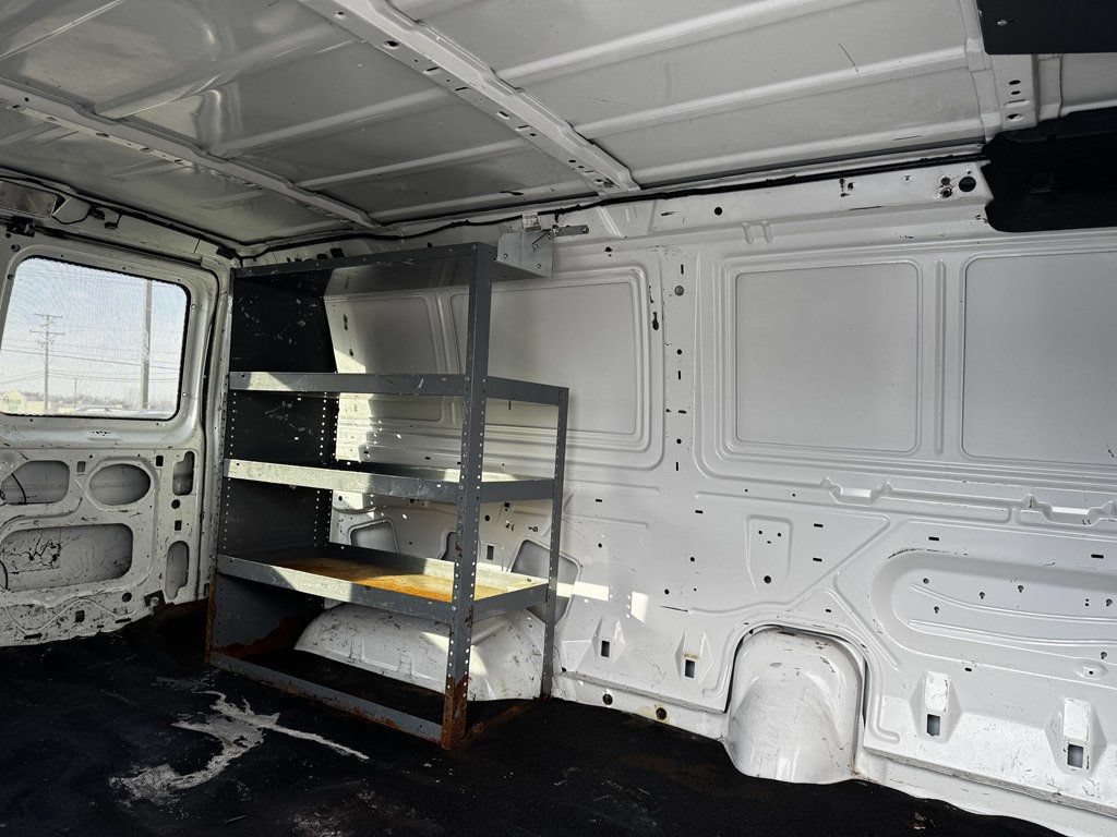 Used 2008 Ford E-250 and Econoline 250 RWD image 18