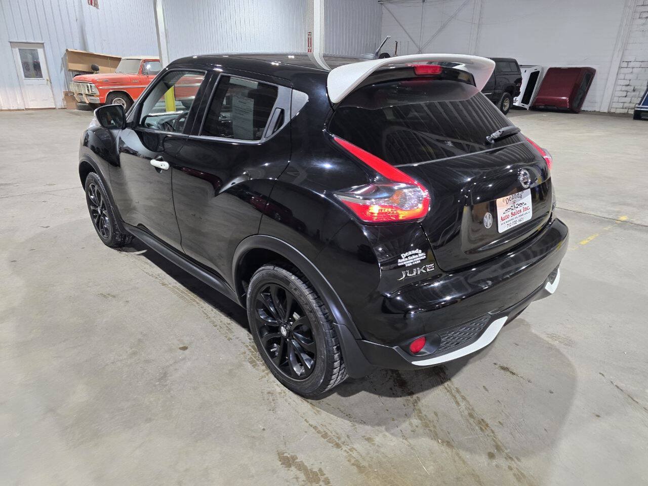 Used 2017 Nissan Juke SV AWD/4WD image 8