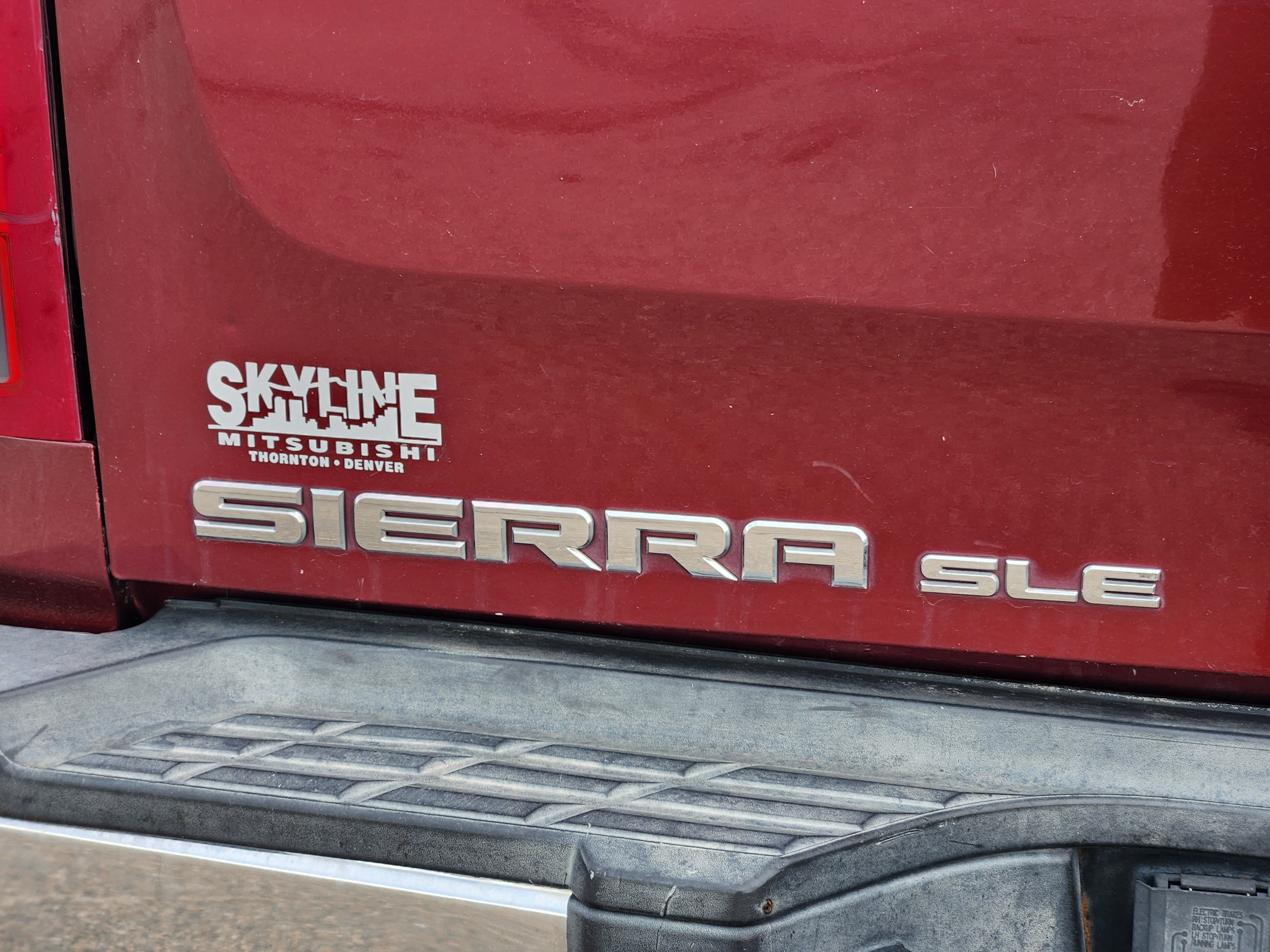 Used 2013 GMC Sierra 3500 SLE w/ SLE Preferred Package image 9