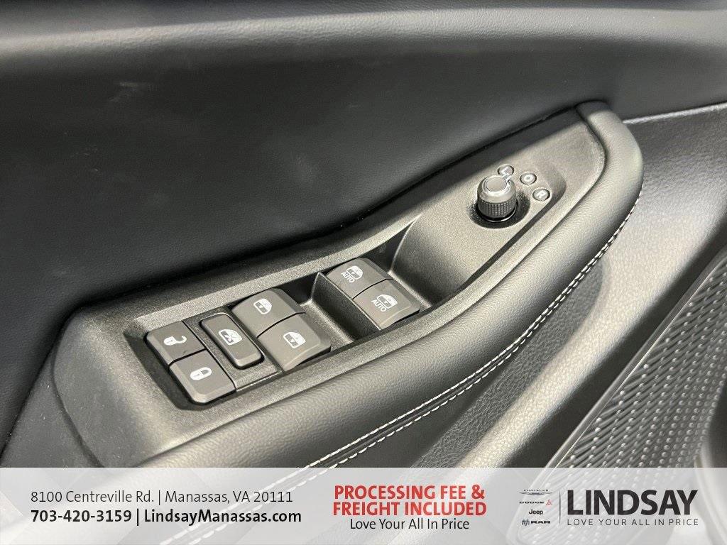 New 2025 Jeep Grand Cherokee Laredo X w/ Luxury Tech Group I AWD/4WD image 22