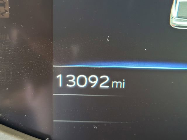 Used 2024 Toyota Prius Prime SE image 26