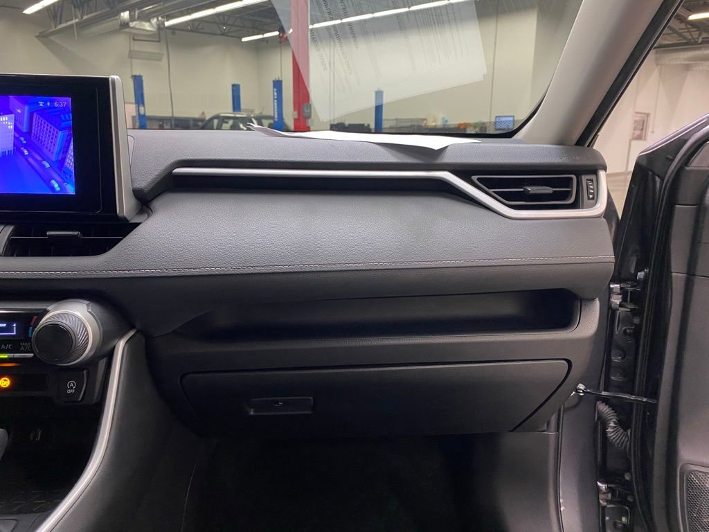 Used 2024 Toyota RAV4 LE image 45
