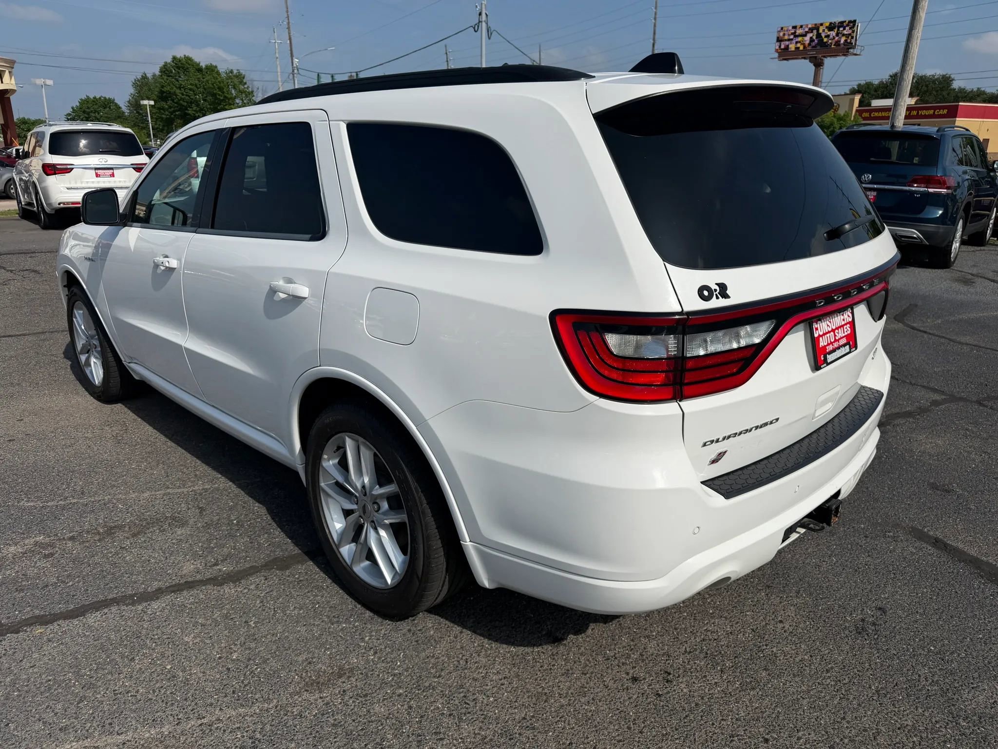 Used 2023 Dodge Durango R/T AWD/4WD image 17