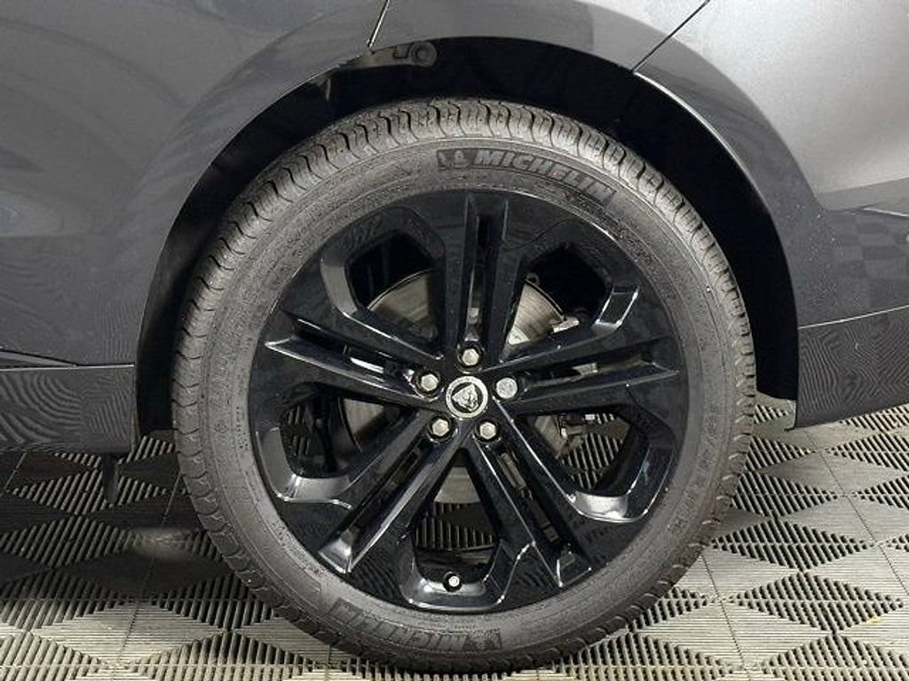 New 2026 Jaguar F-PACE R-Dynamic S AWD/4WD image 13