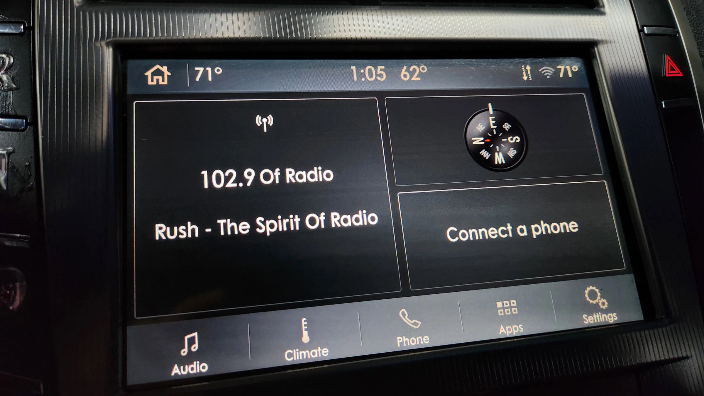 Used 2020 Lincoln MKZ image 29