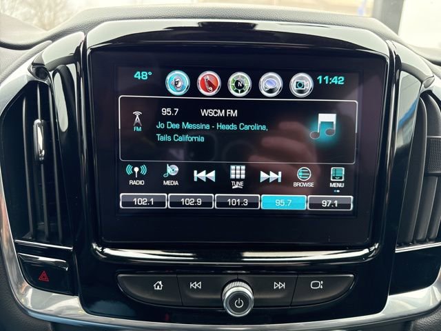 Used 2019 Chevrolet Traverse RS image 21