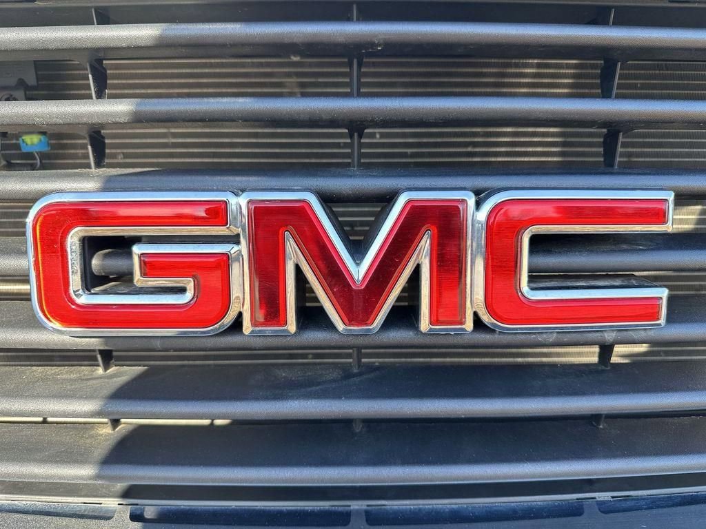 Used 2024 GMC Savana 2500 w/ Driver Convenience Package image 25