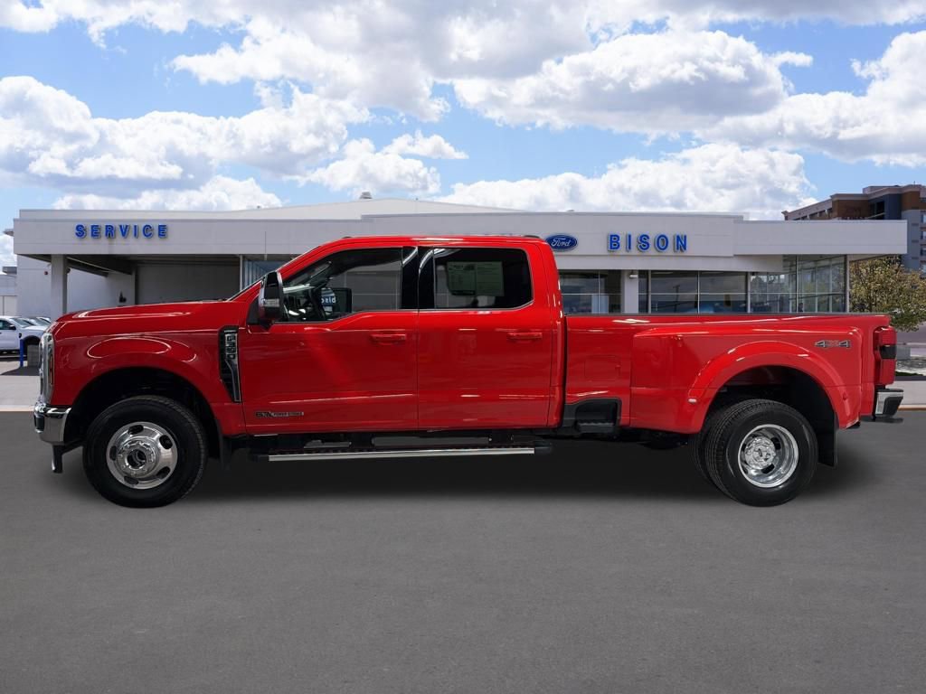 Certified 2025 Ford F350 Lariat AWD/4WD image 6
