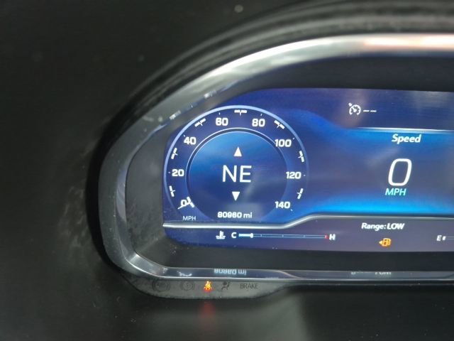 Used 2022 Chevrolet Suburban LT AWD/4WD image 28