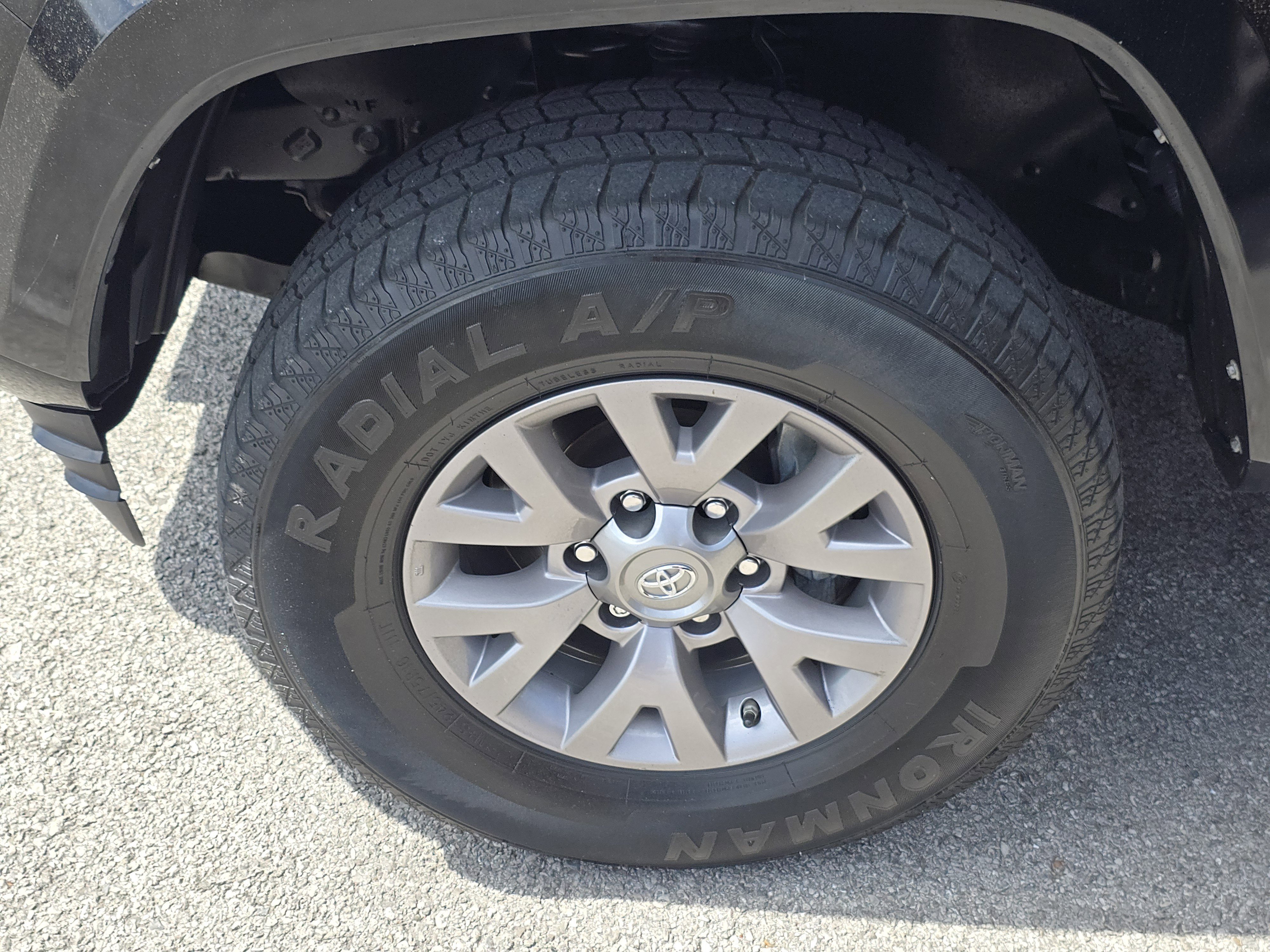 Used 2019 Toyota Tacoma SR5 image 11