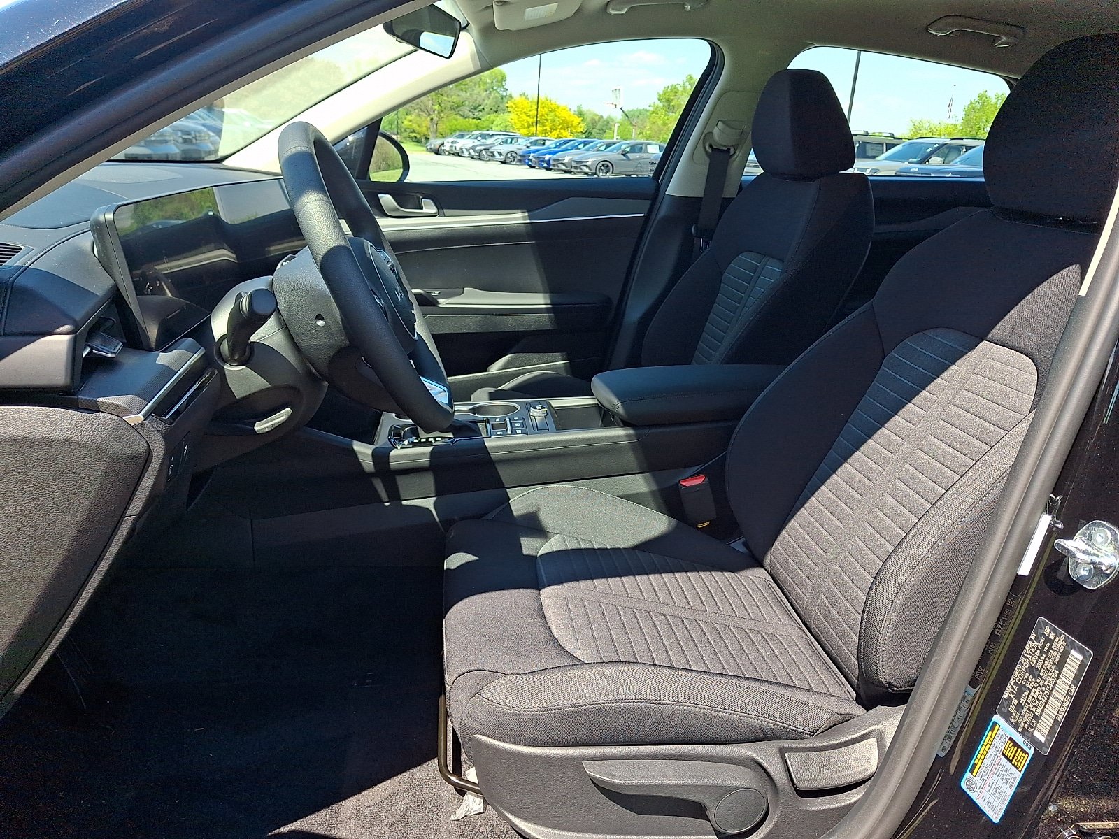 New 2026 Kia K5 LXS FWD image 9