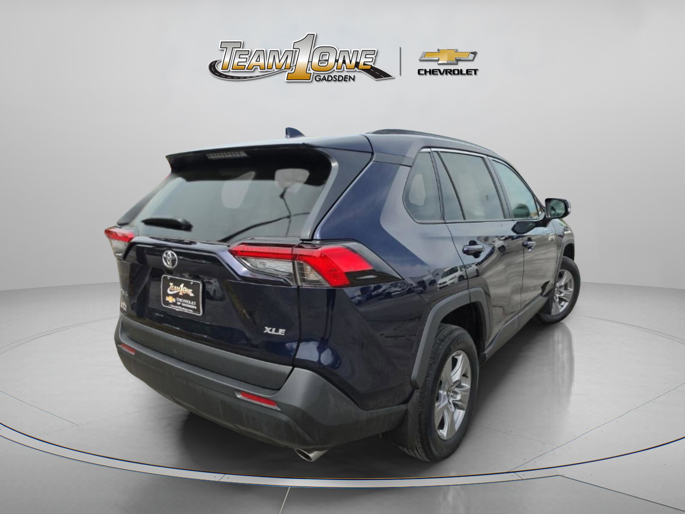 Used 2025 Toyota RAV4 XLE w/ Convenience Package FWD image 8