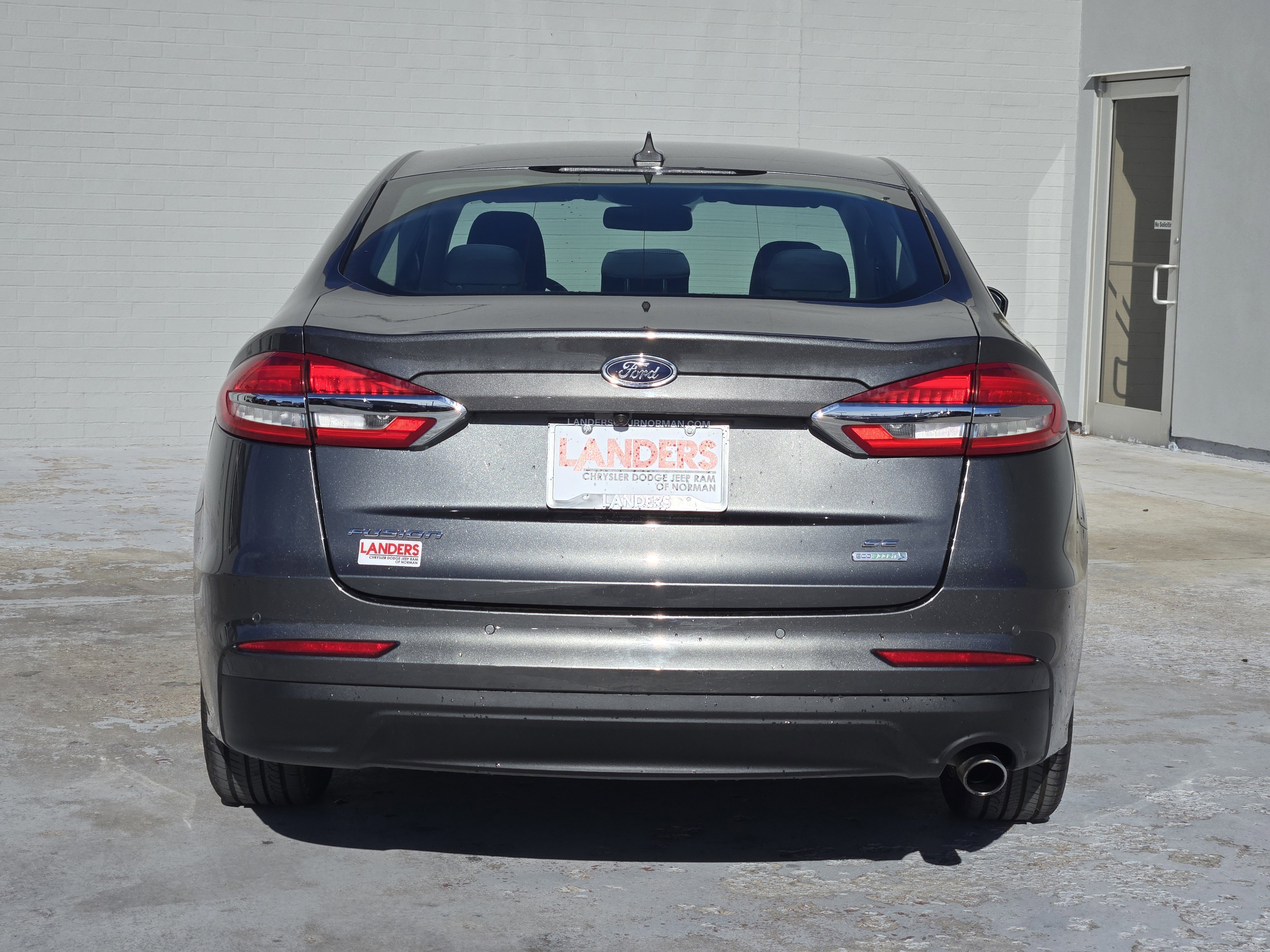 Used 2020 Ford Fusion SE image 7
