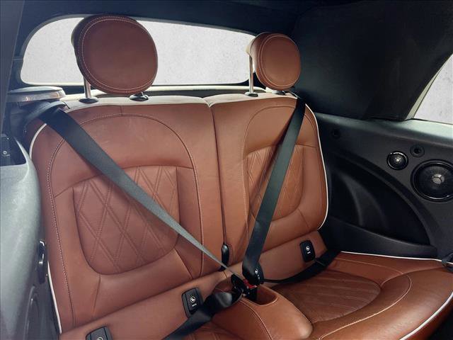 Used 2016 MINI Cooper Convertible image 21