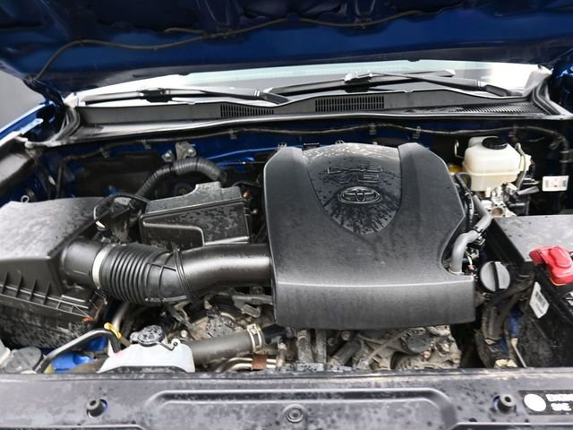 Used 2016 Toyota Tacoma TRD Off-Road image 29