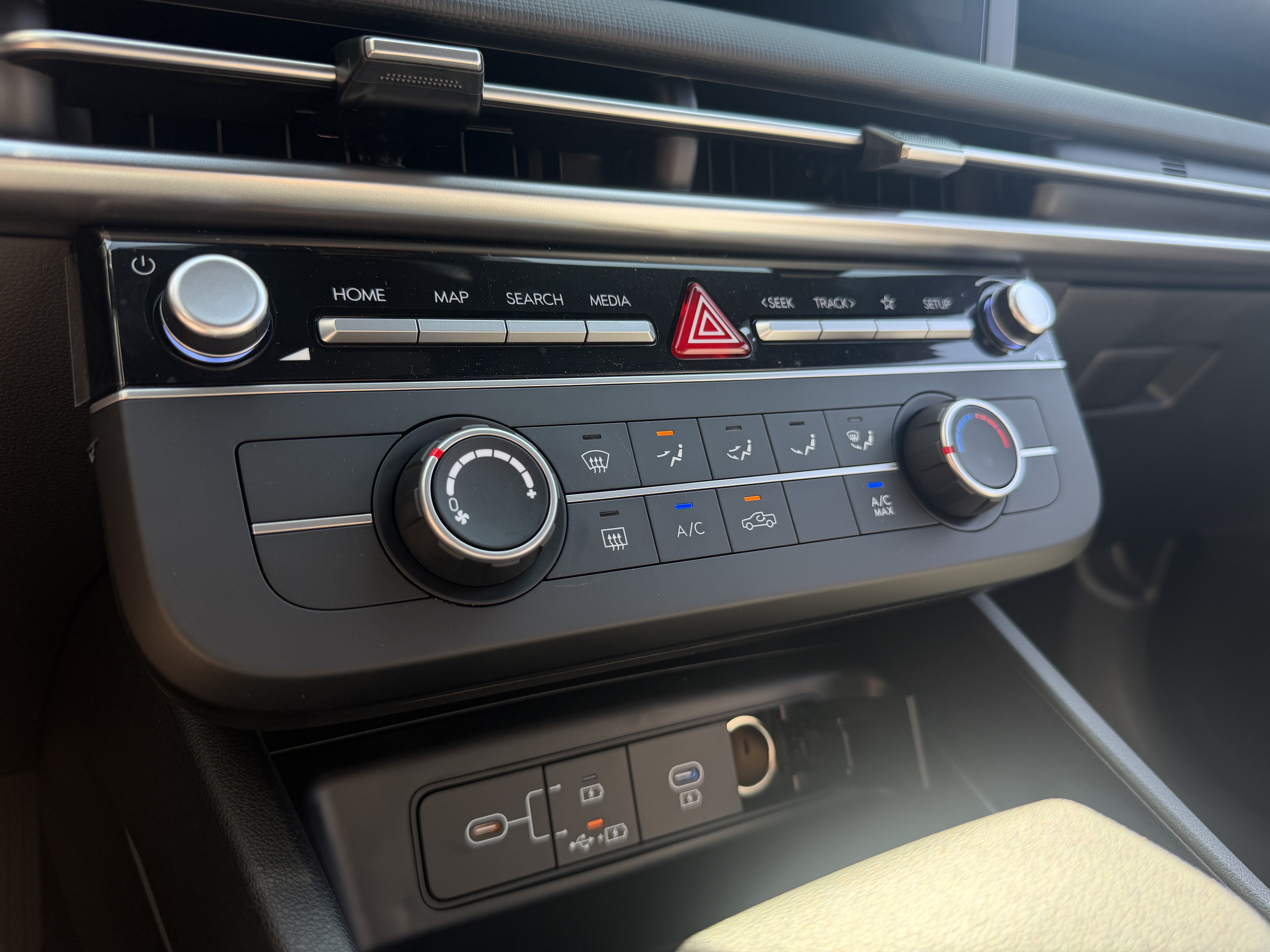 New 2027 Hyundai Santa Cruz SE AWD/4WD image 35