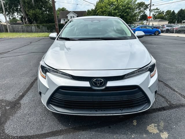 Used 2024 Toyota Corolla LE FWD video 2