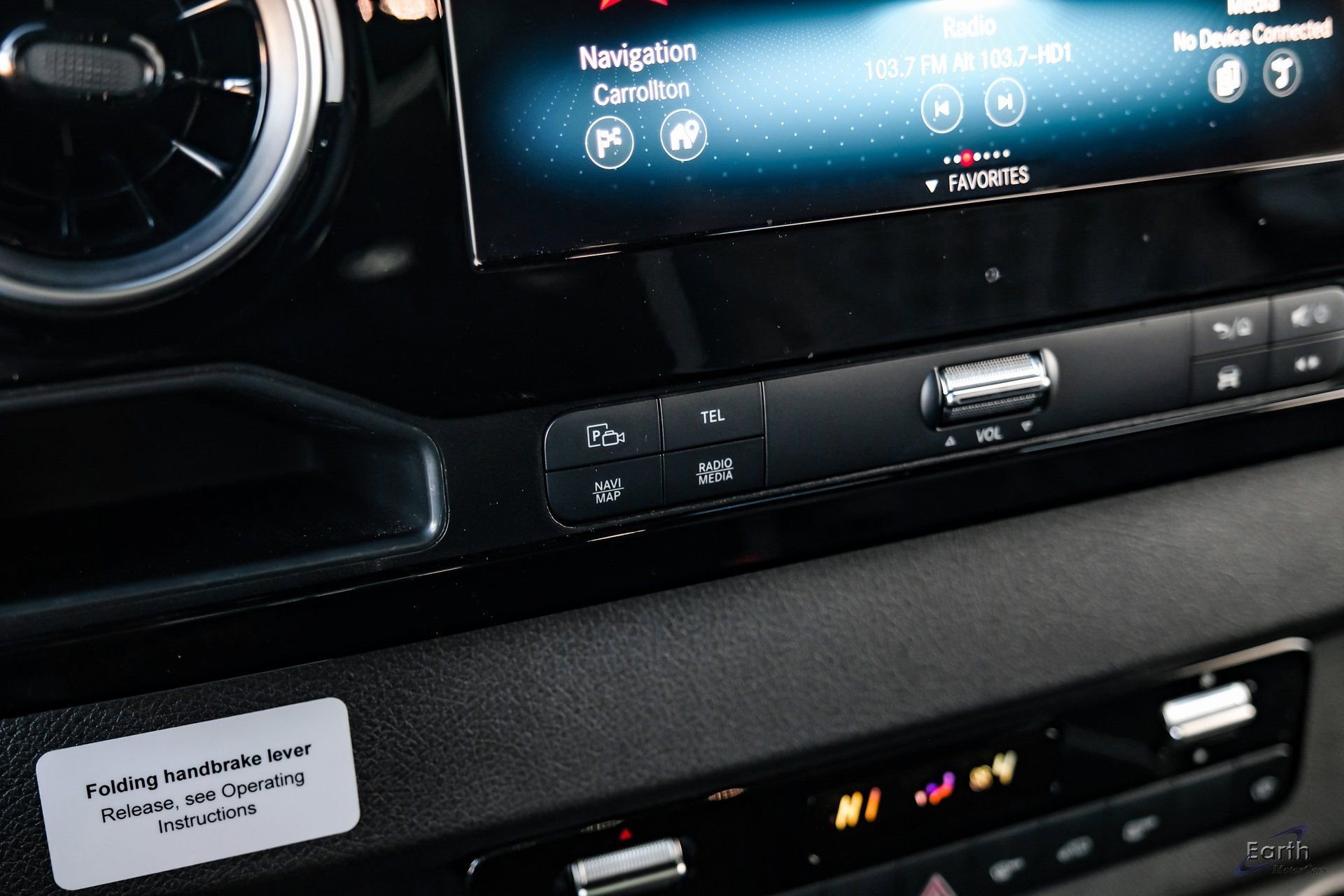 Used 2023 Mercedes-Benz Sprinter 3500 w/ Parking Package image 60