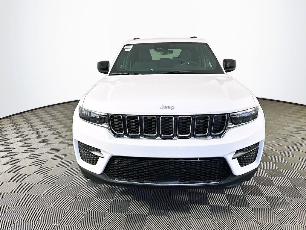 New 2026 Jeep Grand Cherokee Laredo AWD/4WD video 3