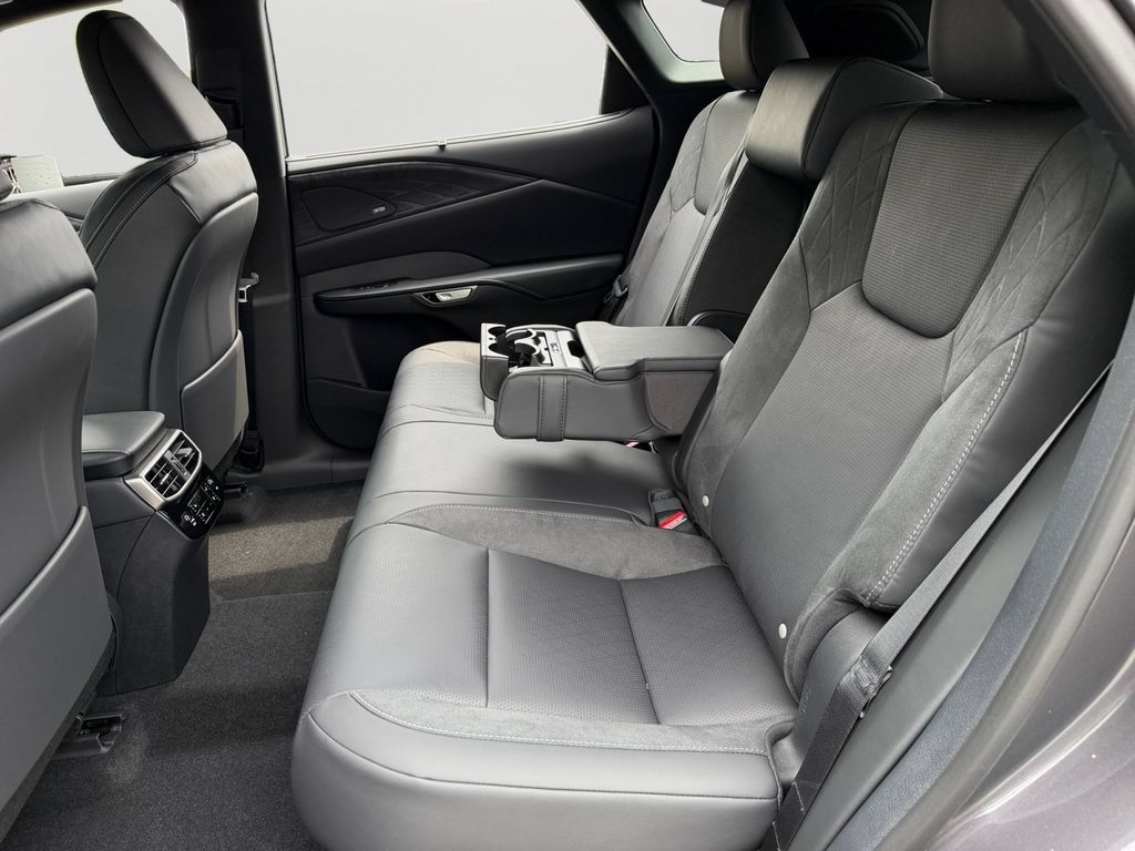 New 2026 Lexus RX 350 w/ Convenience Package AWD/4WD image 8