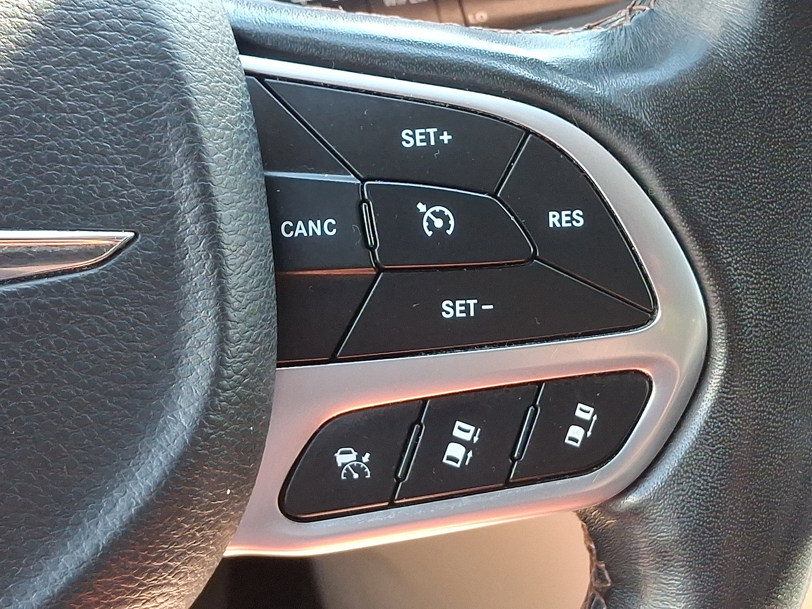 Certified 2020 Chrysler Pacifica Touring-L Plus FWD image 24