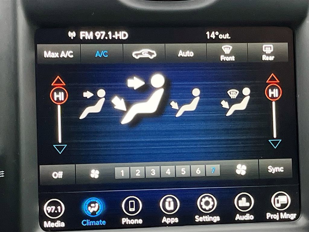 Used 2023 Chrysler 300 Touring w/ Safetytec Plus Group image 14