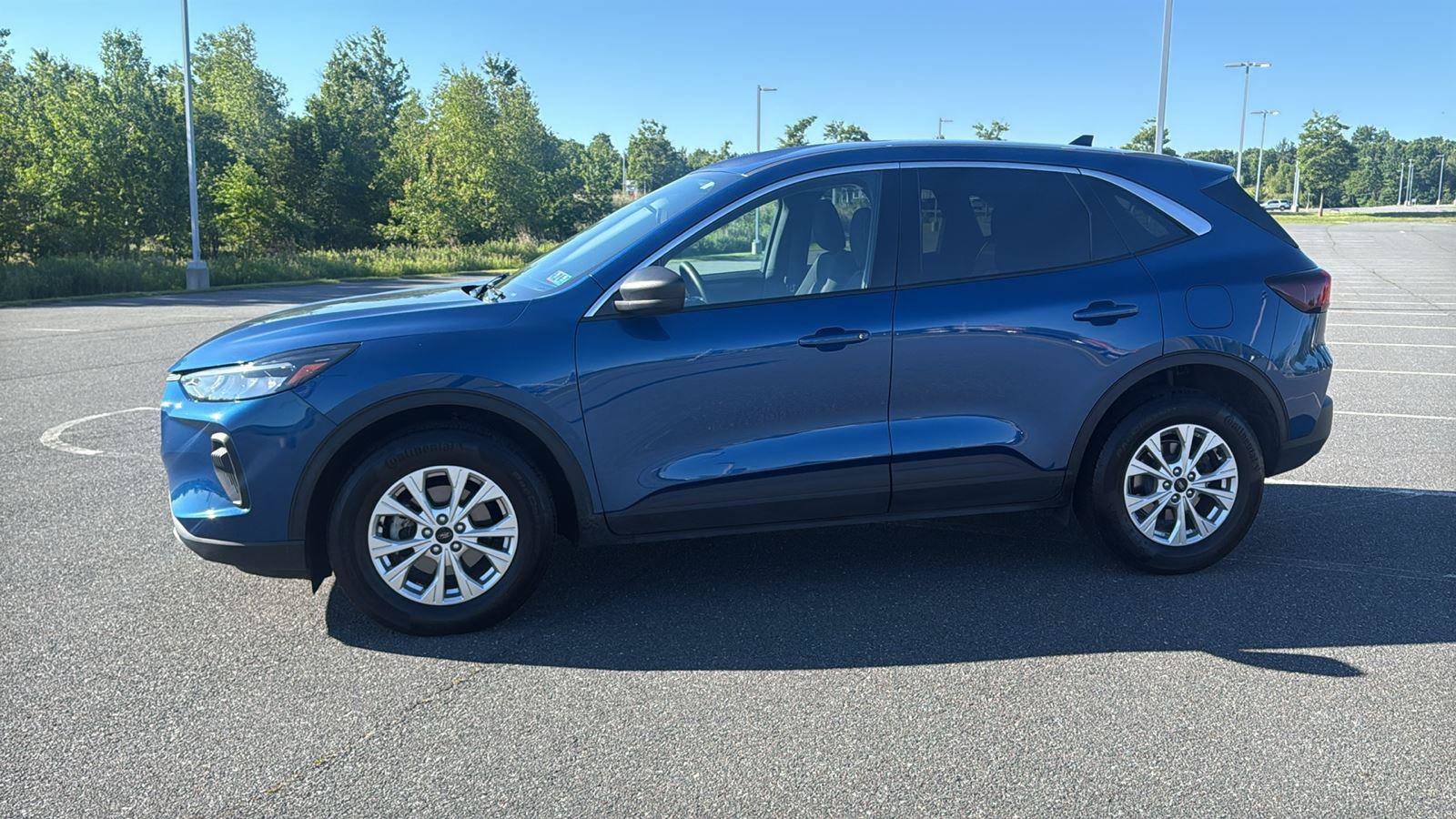 Used 2023 Ford Escape Active AWD/4WD image 12