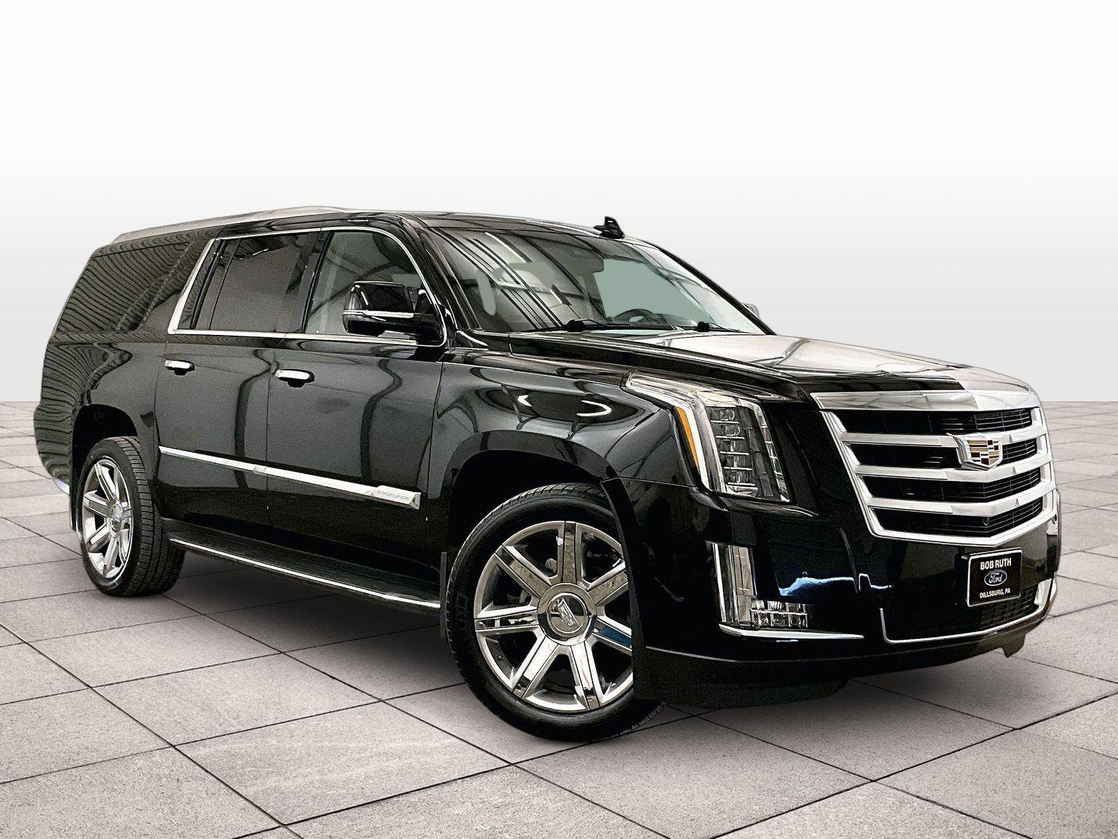 Used 2015 Cadillac Escalade ESV Luxury image 2