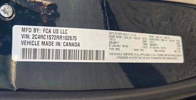 Used 2024 Chrysler Pacifica Select image 24