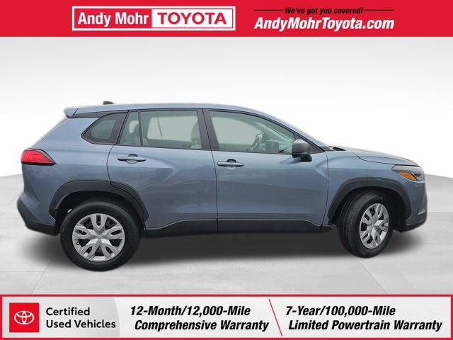 Certified 2024 Toyota Corolla Cross L image 8