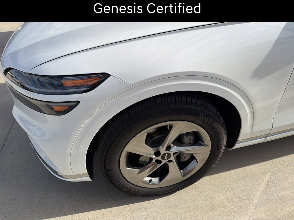 Certified 2026 Genesis GV70 2.5T Select image 8
