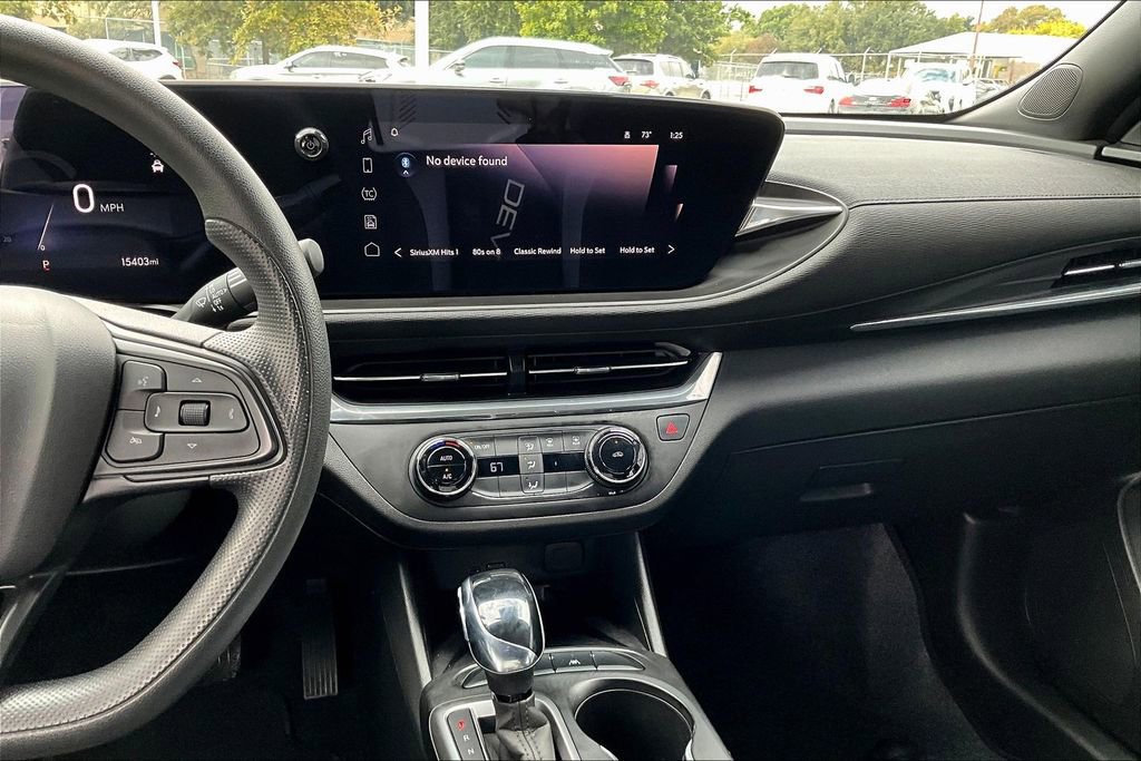 Used 2024 Buick Envista Preferred w/ Convenience II Package image 9