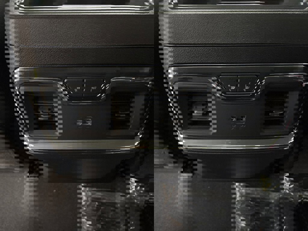 New 2026 Chevrolet Silverado 3500 LTZ w/ LTZ Plus Package image 34