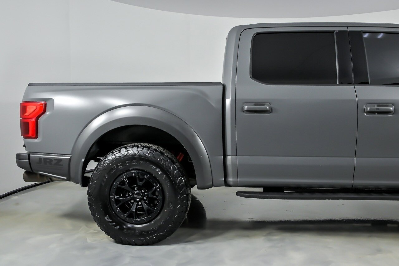 Used 2018 Ford F150 Raptor w/ Equipment Group 802A Luxury image 13