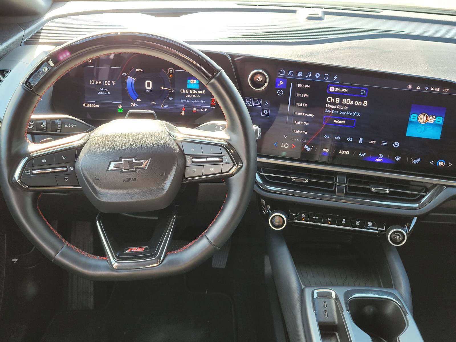 Used 2024 Chevrolet Equinox EV RS FWD image 19