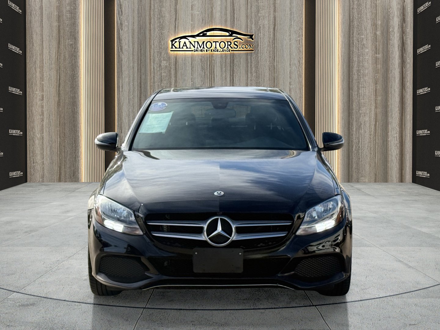 Used 2018 Mercedes-Benz C 300 Sedan w/ Premium Package image 6