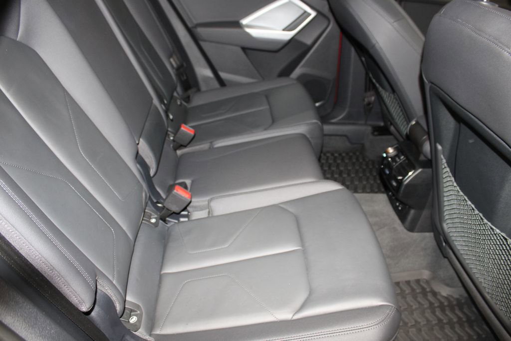 Used 2023 Audi Q3 2.0T Premium Plus w/ Premium Plus Package image 24