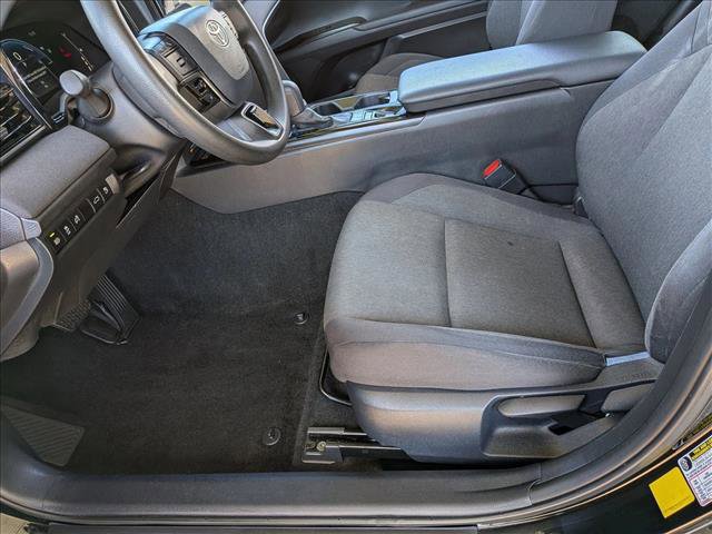 Certified 2025 Toyota Camry LE FWD image 14