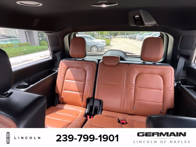 Used 2020 Lincoln Navigator Reserve w/ Luxury Package AWD/4WD image 15