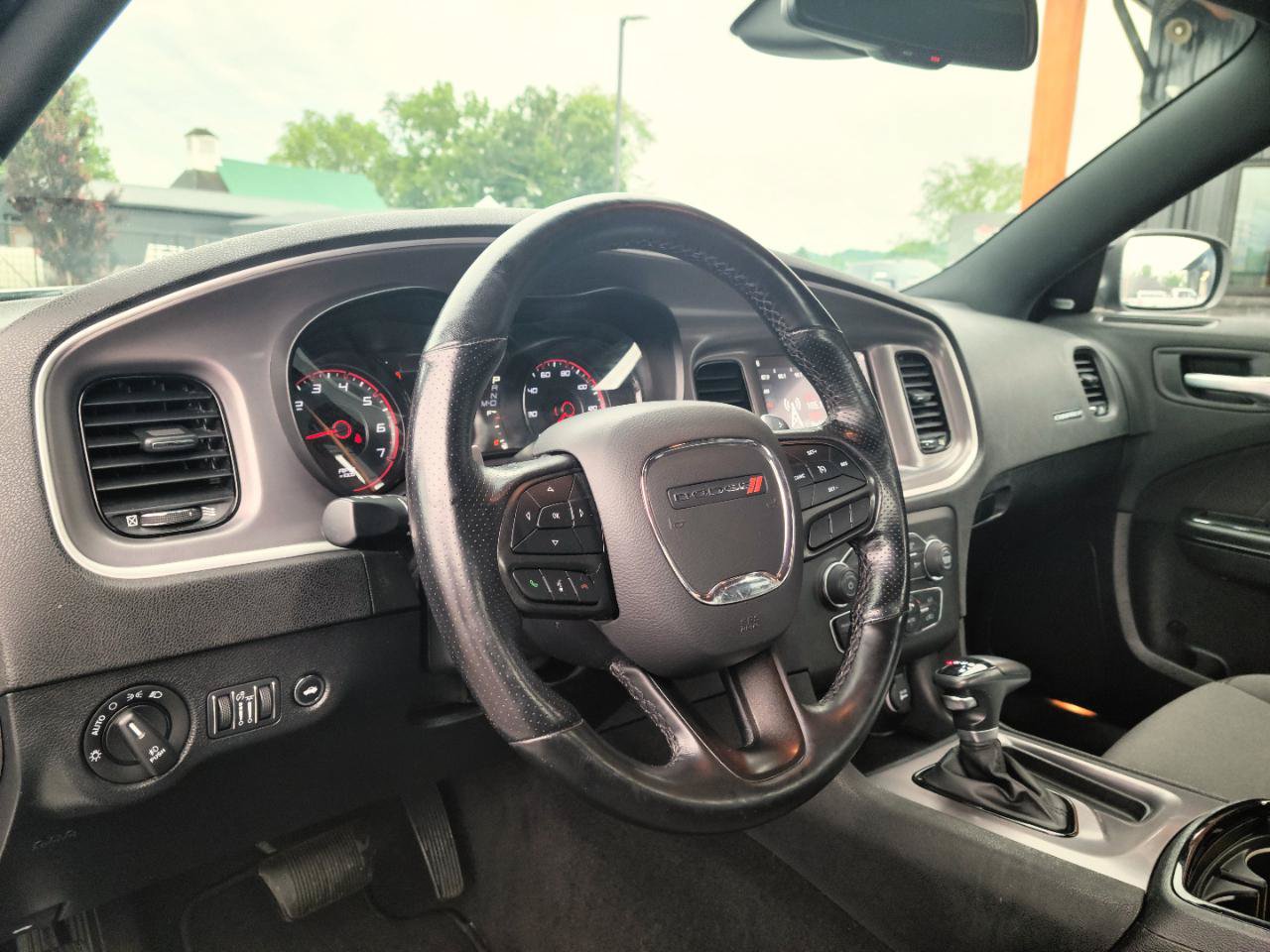 Used 2022 Dodge Charger SXT w/ Driver Convenience Group AWD/4WD image 9