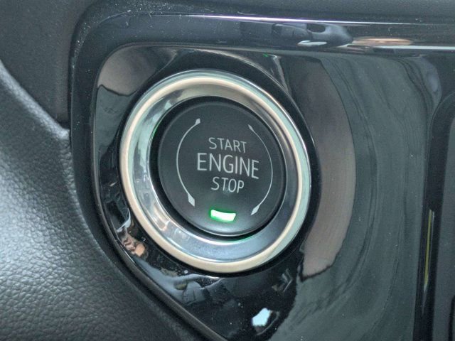 Used 2025 Chevrolet Silverado 1500 High Country w/ Midnight Edition AWD/4WD image 28