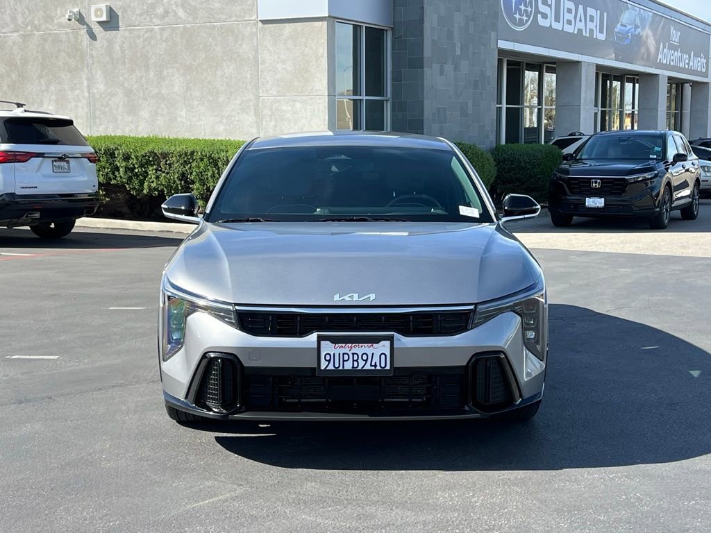 Used 2025 Kia K4 GT-Line image 3