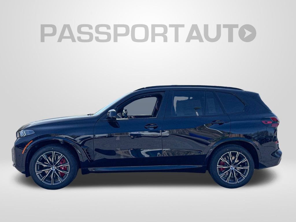 New 2026 BMW X5 xDrive40i w/ M Sport Package AWD/4WD image 2