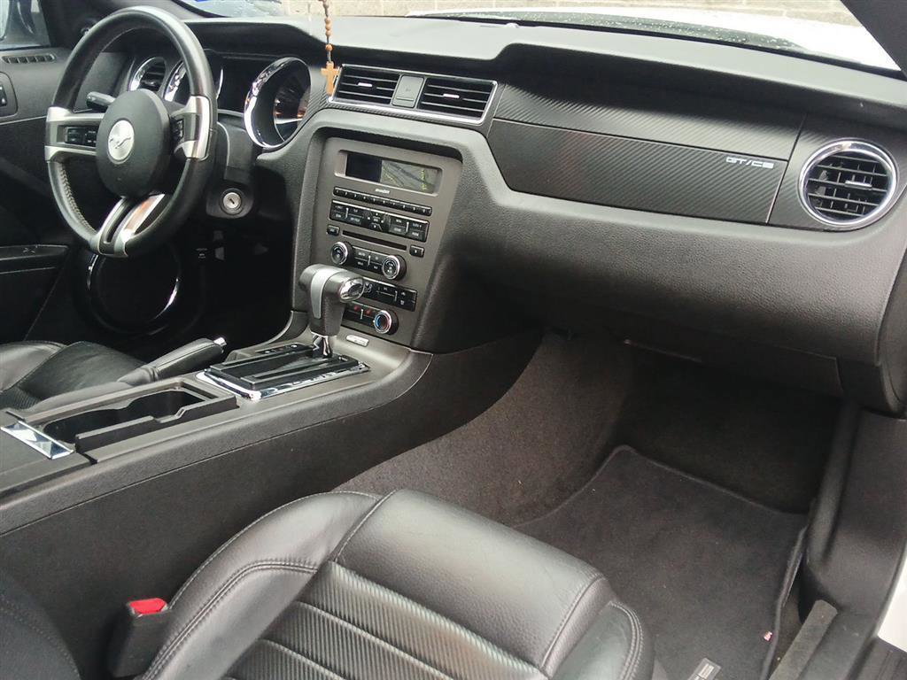 Used 2011 Ford Mustang GT Premium w/ 402A Rapid Spec Order Code image 10