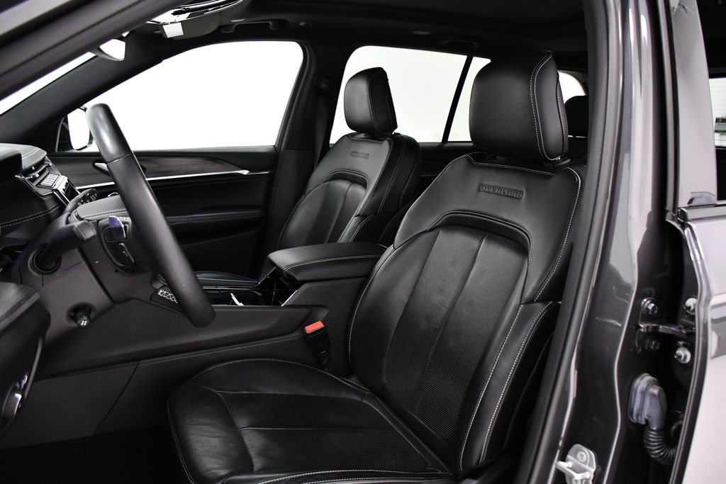 Used 2022 Jeep Grand Cherokee Overland image 19