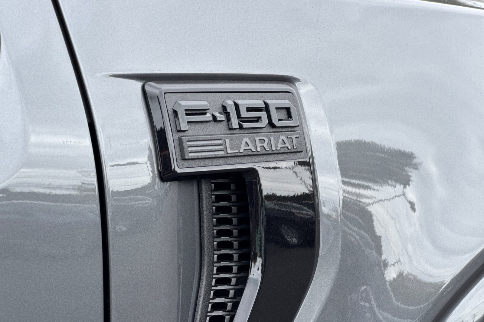 New 2026 Ford F150 Lariat w/ Equipment Group 501A Mid AWD/4WD image 33